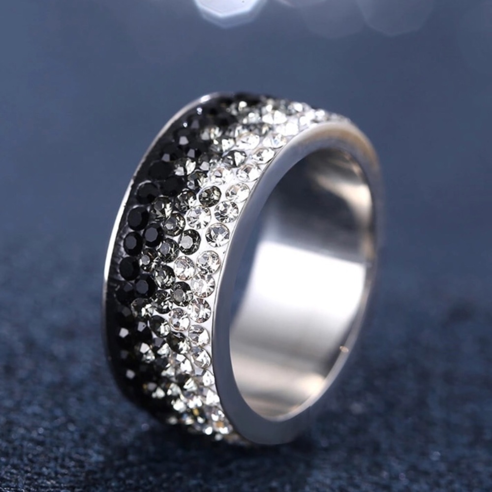 Crystal Stainless Steel Ring NEW Size 7 - 12